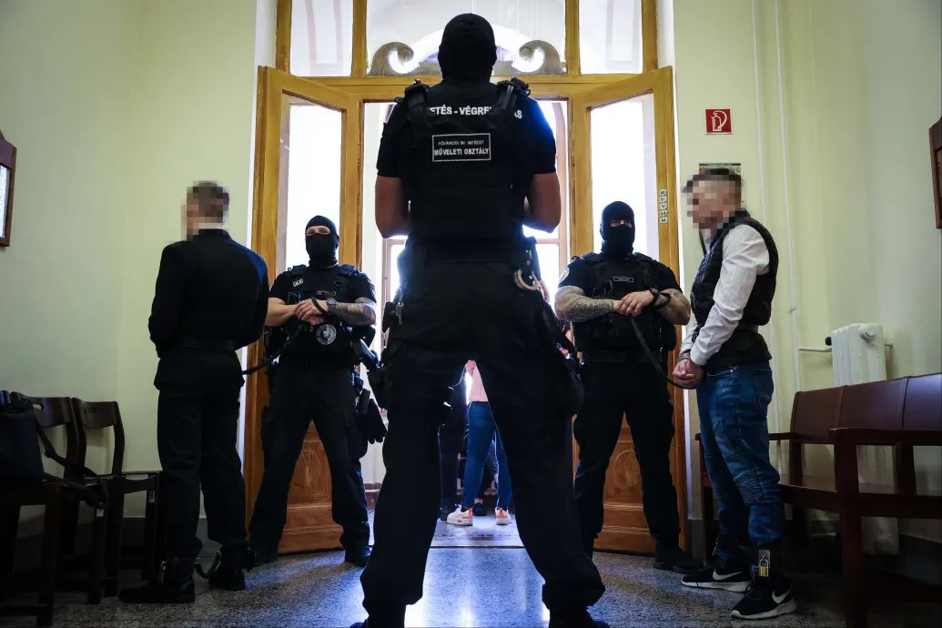 25 év fegyházbüntetésre ítélték a Deák téri kettős gyilkosság elkövetőjét