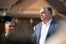 Lázár János: Aki annyi ideje van a politikában, mint Orbán Viktor, természetes, hogy nem hiba nélküli