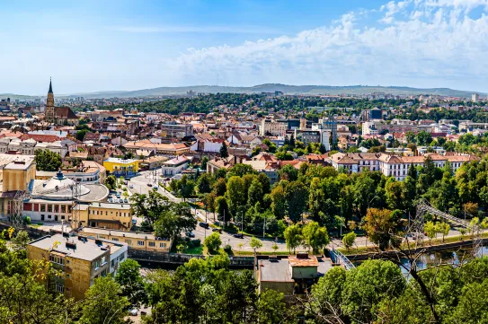 Négy romániai város is előzi Bukarestet az ingatlanárakban, Kolozsvár még mindig listavezető