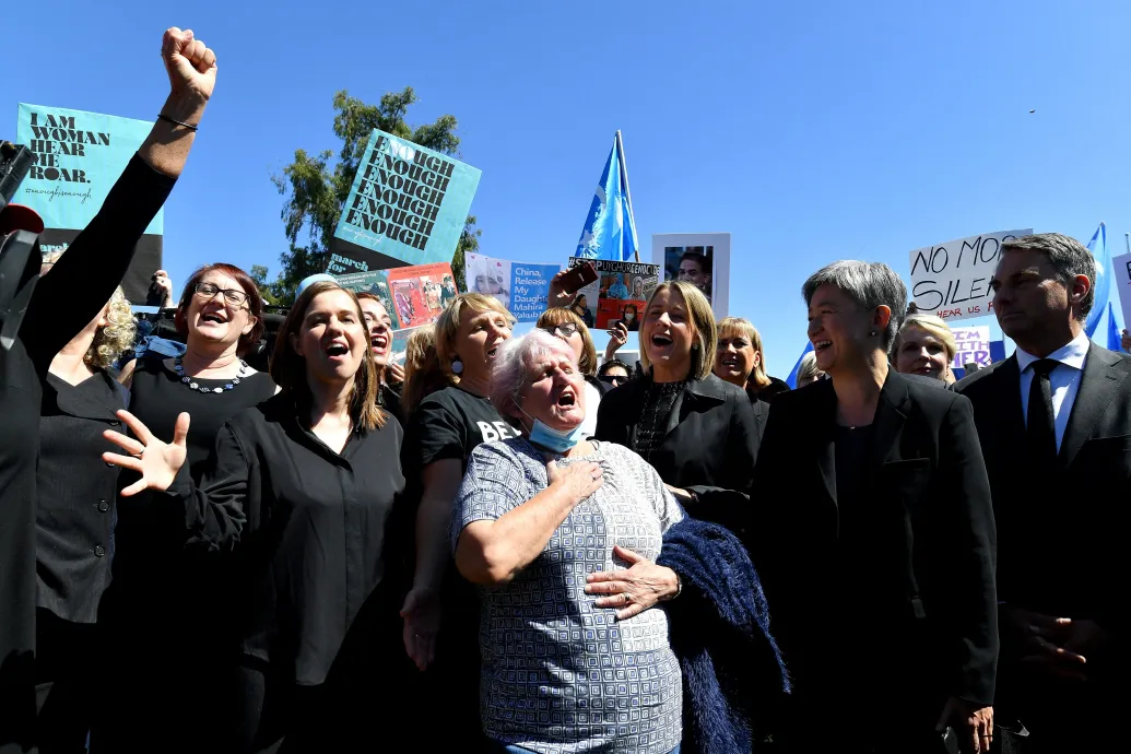 Ausztráliában duplájára nőtt a nők elleni erőszakos esetek száma, a miniszterelnök szerint országos válság van