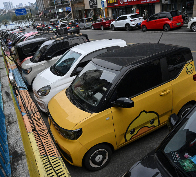 Egyre több az elektromos autó, egyre több a panasz is Kínában