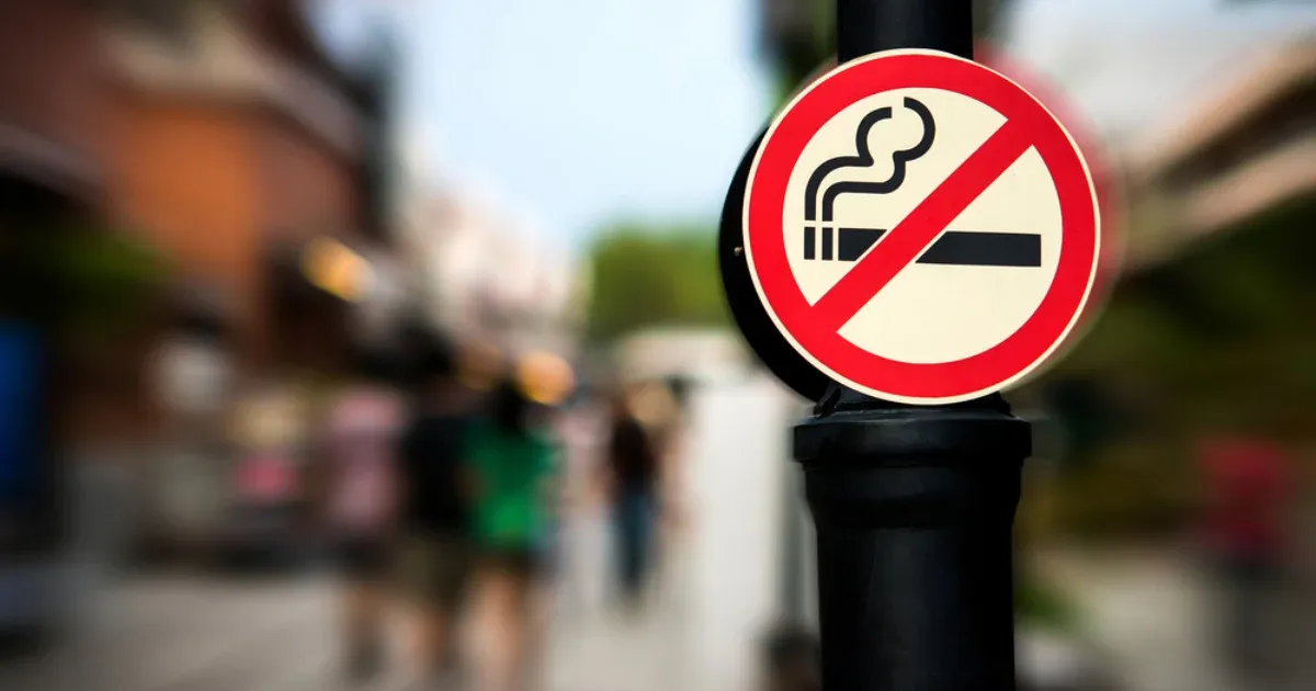 Több tucat rákkeltő vegyület lehet a cigarettafüstben