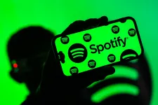 Úgy tűnik, a dalszövegeket is fizetőssé teszi a Spotify