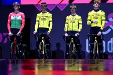 Valter Attila 9. lett a Giro d'Italia első szakaszán