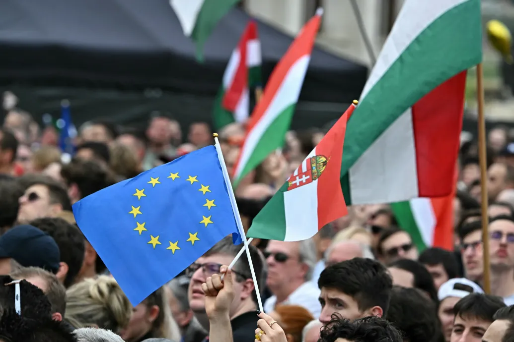 Tizenhárom párt jelentett be listát az európai választásokra
