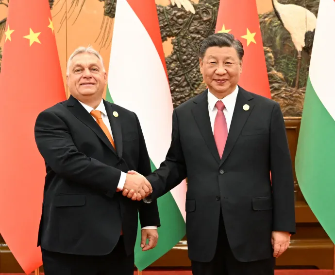 Orbán Viktor miniszterelnök találkozója Hszi Csin-pinggel Pekingben, az Övezet és Út fórumon 2023. október 17-én – Fotó: Rao Aimin / XINHUA / Xinhua via AFP