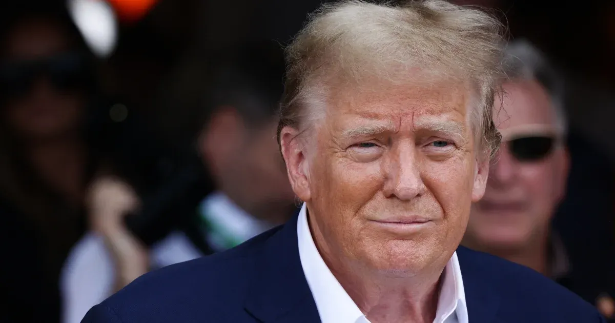 Börtönnel fenyegette a bíró Donald Trumpot, ha tizenegyedszerre is megszegi a hírzárlatot