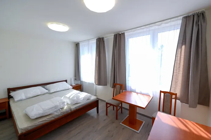 20 milliárdból épülhetnek új munkásszállások, de szabályoznák, hány külföldit helyezhetnek el ezekben