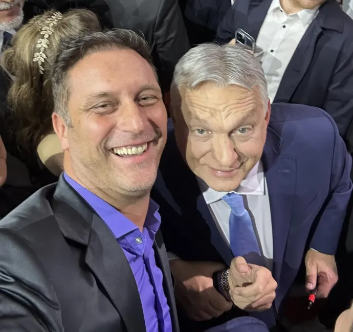 Szebeni István Orbán Viktorral a Fidesz kampánynyitó rendezvényén – Fotó: Szebeni Zoltán / Facebook