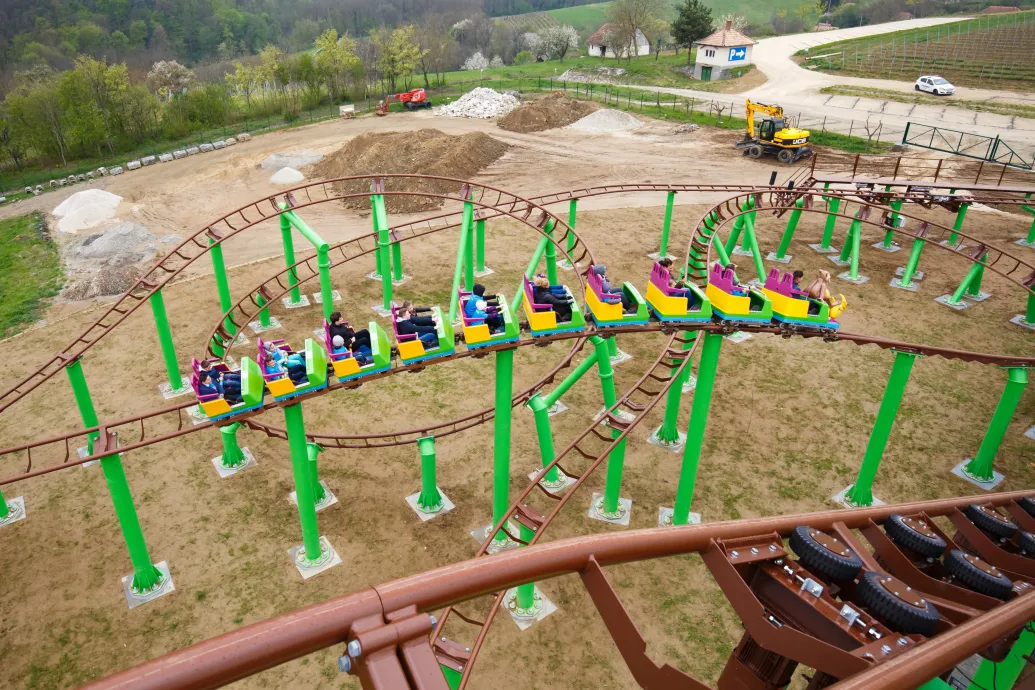 Hatmilliárd forintért vásárolta meg az Erzsébet táborokat működtető alapítvány a zalaszabari vidámparkot