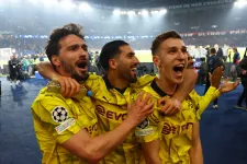 „Boldogan (akarok) élni egy olyan világban, amit nem értek” – a futballértelmezés határai a Dortmund–PSG BL-elődöntő viszonylatában