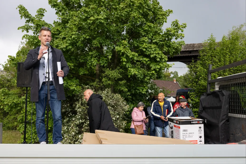 Magyar Péter egy ideje csak hétvégente találkozik a gyerekeivel