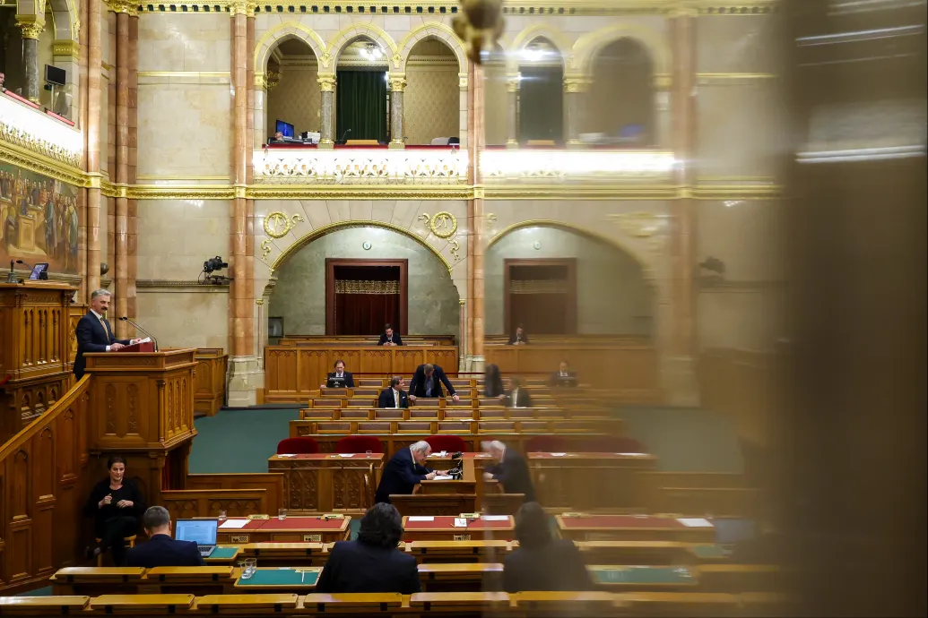 A fideszes többségű parlamenti bizottság alaposan kivizsgálta a „baloldal brüsszeli politikai akcióit”