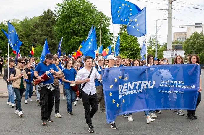 Financial Times: Moldova biztonsági és védelmi egyezményt köt az EU-val