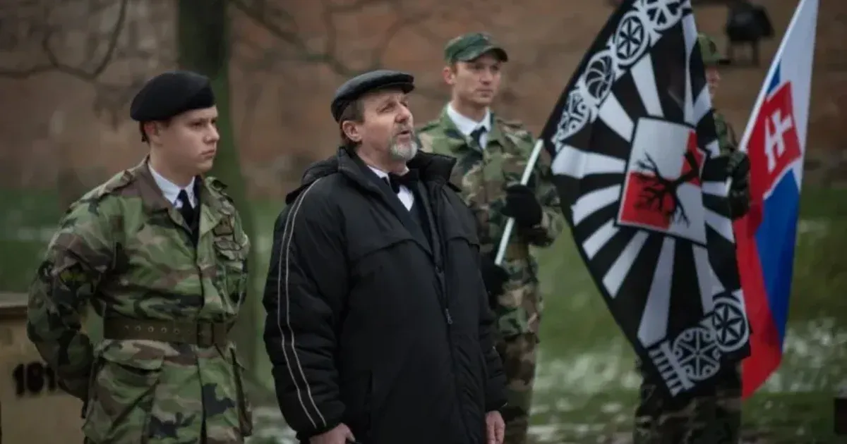 Félrefordítás miatt nevezhették baloldalinak Robert Fico merénylőjét a sajtóban