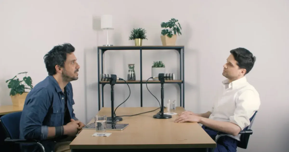 Podcastokban mutatja be EP-jelöltjeit a Tisza Párt