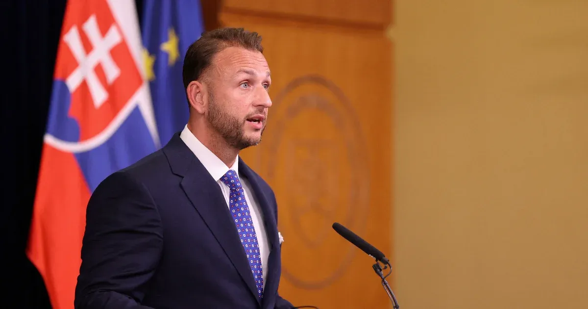 Szlovák belügyminiszter: Elképzelhető, hogy mégsem magányos farkas volt Robert Fico merénylője