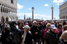 Még több lett a turista Velencében, miután bevezették a belépőjegyet, mert túl sok volt a turista