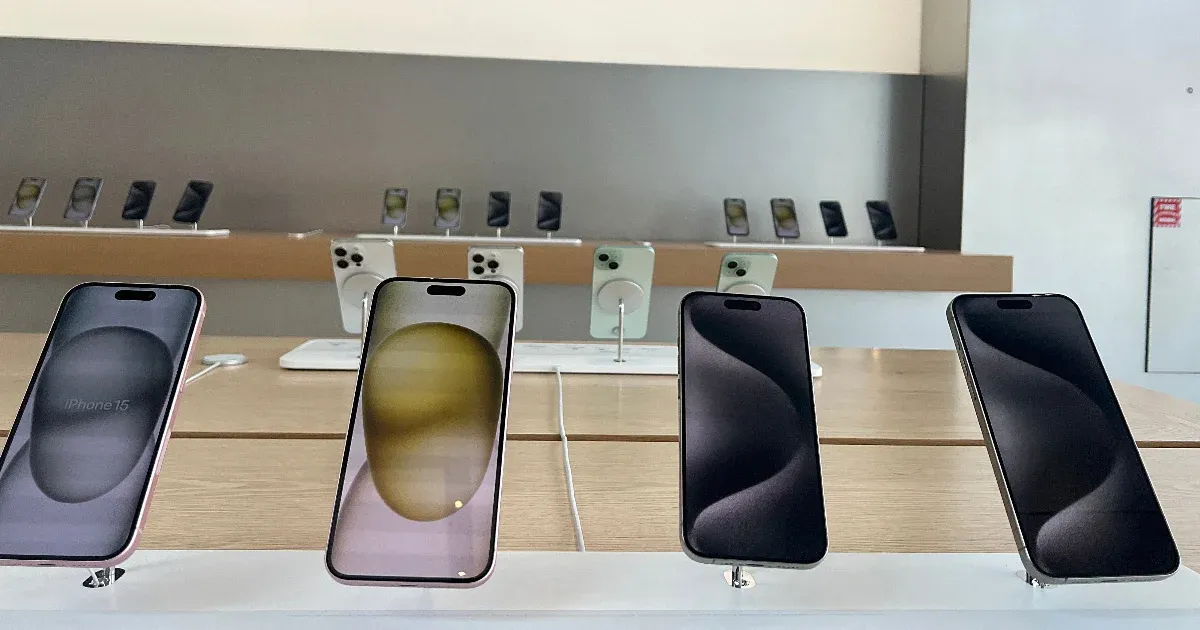 Az Apple befoltozta a hibát, hogy ne jelenjenek meg a telefonokon a rég kitörölt fotók