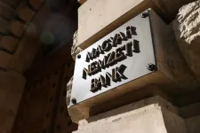 Ötven bázisponttal csökkentette a jegybanki alapkamatot a Magyar Nemzeti Bank
