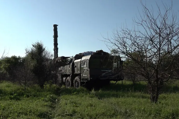 Harcászati atomfegyverekkel kezdett hadgyakorlatba Oroszország az ukrán front közelében