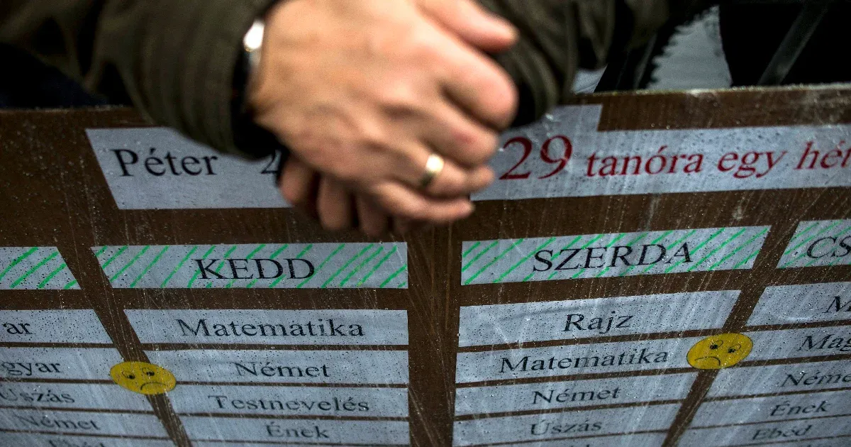 Nyugdíjasokkal és képzetlen tanárokkal próbálják kezelni a pedagógushiányt