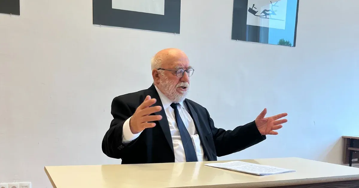 Lediplomázott az ország legidősebb nappali tagozatos hallgatója