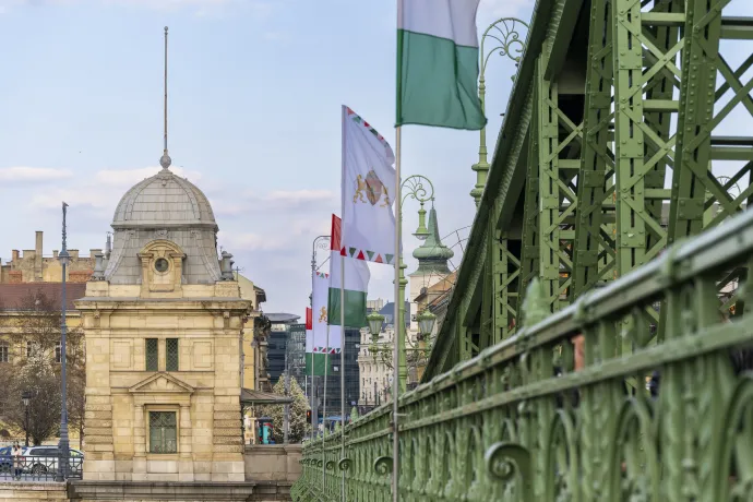 A Szabadság híd északi vámszedőháza, ahova most beköltözött a Közlekedési Múzeum kiállítása – Fotó: Szikora Zsombor / MMKM