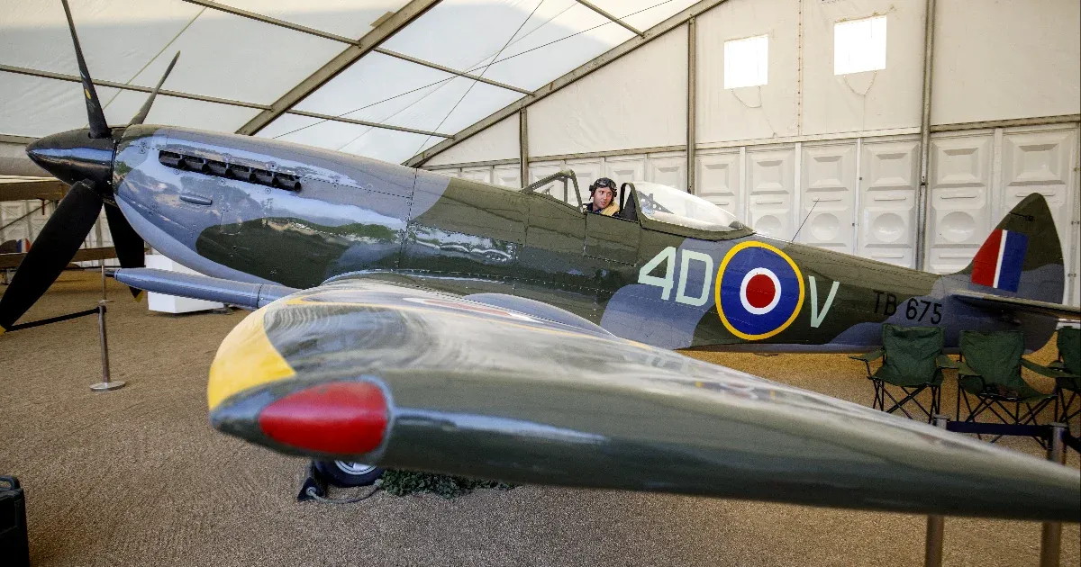 Lezuhant egy második világháborús Spitfire vadászrepülő Angliában, a pilóta meghalt