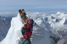 Idén is bedugult a Mount Everest, annyian akartak egyszerre felmászni rá