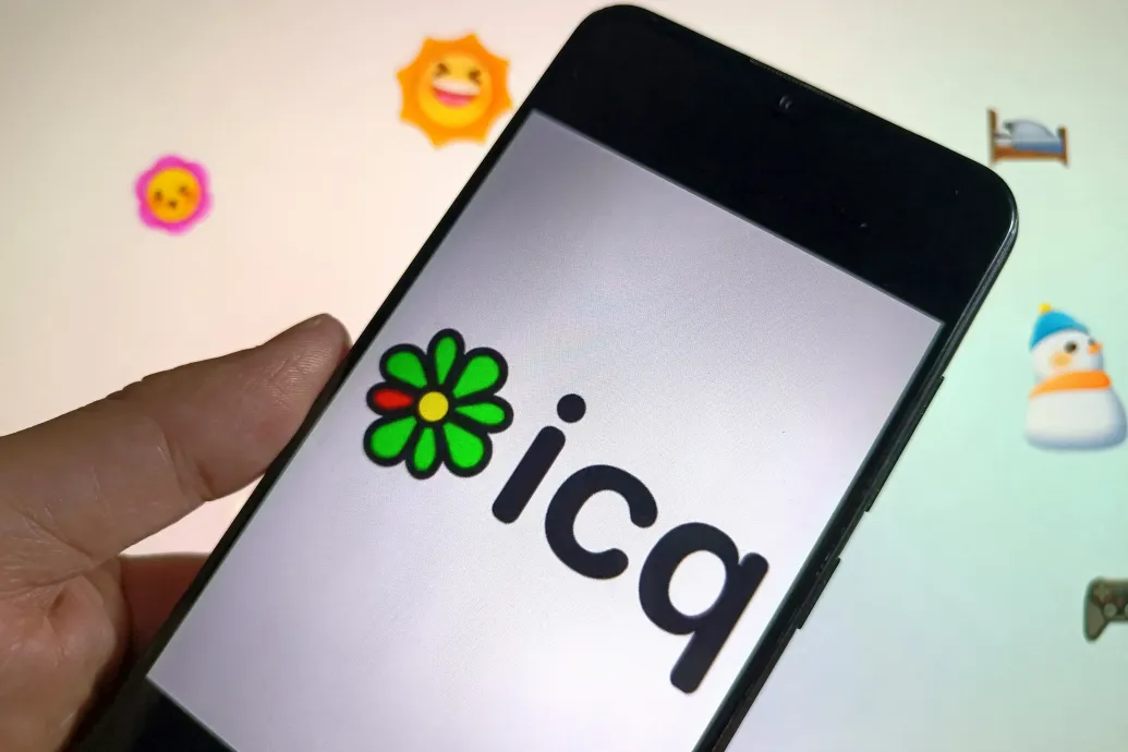 Lehúzza a rolót az ICQ