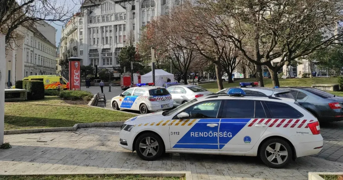 Vádat emeltek a Megoldás Mozgalom aláírásgyűjtő sátrában történt haláleset miatt