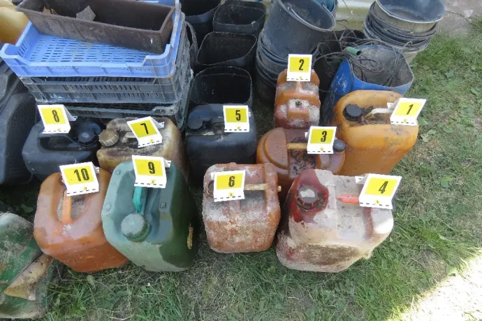 Emésztőgödörnek hitték a lefolyót, egy közeli patakban végezte az olaj