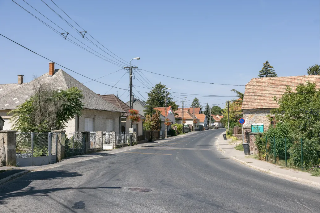 Nagyobb lett az ingatlanválaszték a Balatonnál, de az árak alig csökkentek