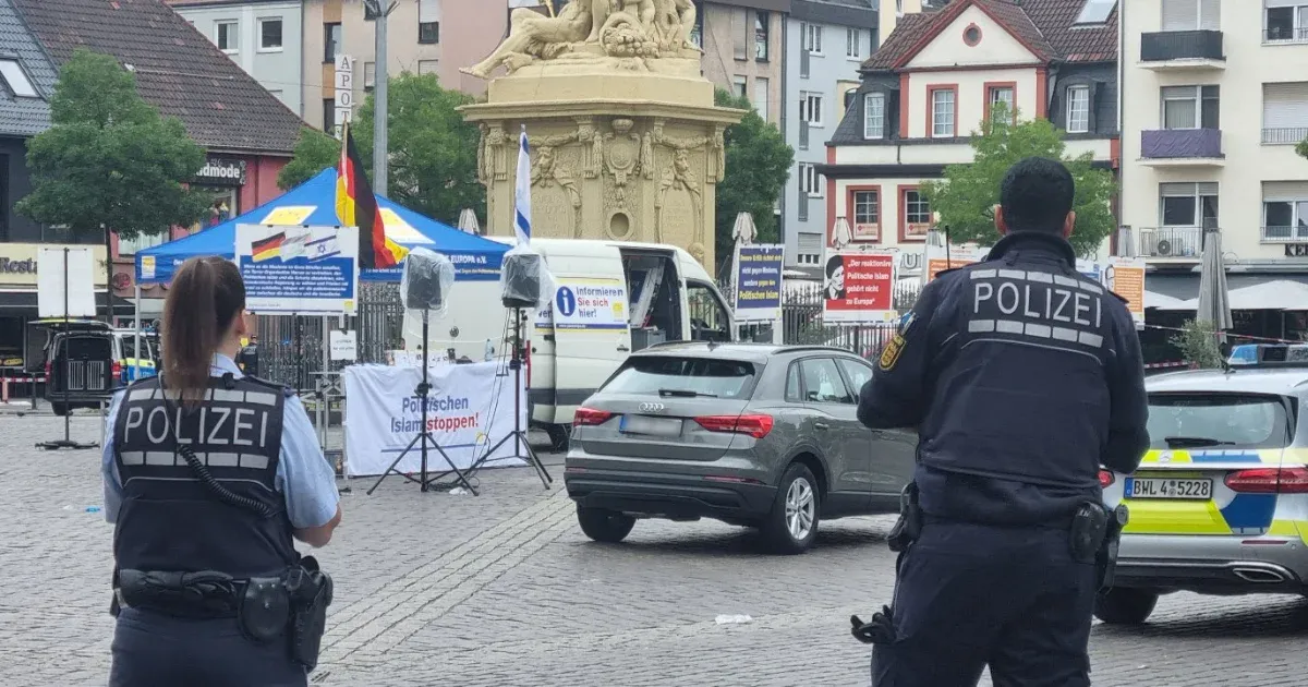 Megkéseltek egy rendőrt egy német városban egy szélsőjobboldali eseményen