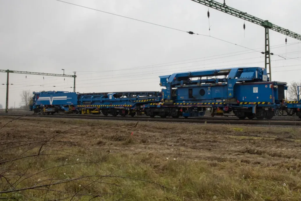Egy luxusjacht áránál is több nyereséget termelt Mészáros Budapest-Belgrádon is dolgozó vasúti cége