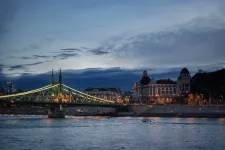 Elsőfokú árvízvédelmi készültséget rendeltek el Budapesten, csütörtök este lezárhatják az alsó rakpartokat
