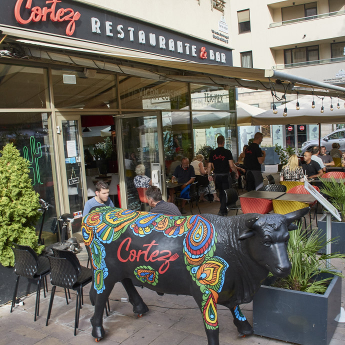 Áruk helyett élményeket veszünk, és ez most jól jön a gazdaságnak