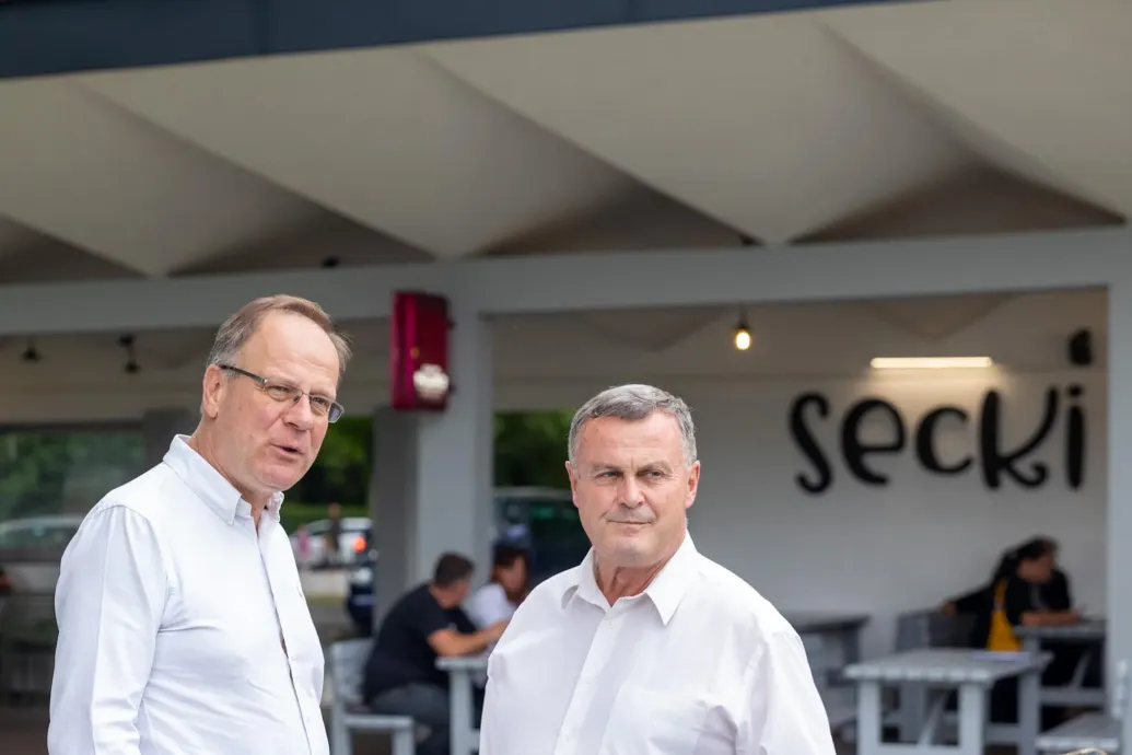 Navracsics Tibor ajánlásával kampányol Badacsonytomaj független polgármesterjelöltje