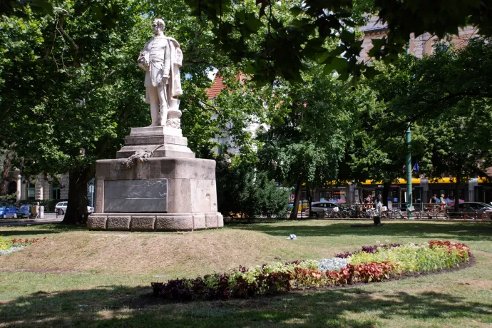 Elpusztulnak a városi növények Szegeden a száraz levegő és a hőség miatt