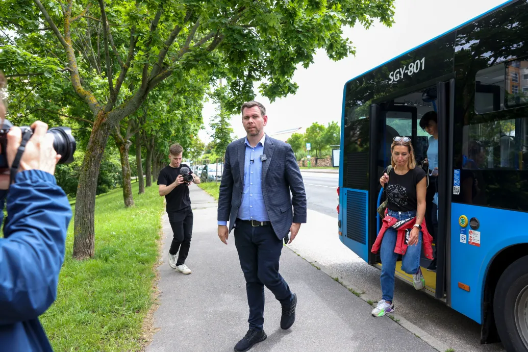 A Századvég szerint ha Szentkirályi nem indulna, Vitézy legyőzhetné Karácsonyt a főpolgármester-választáson