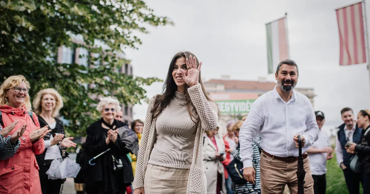 Ellenzéki reakciók Szentkirályi visszalépésére: Magyar Péter szerint a Fidesz csak eldobható eszköznek tekinti a nőket
