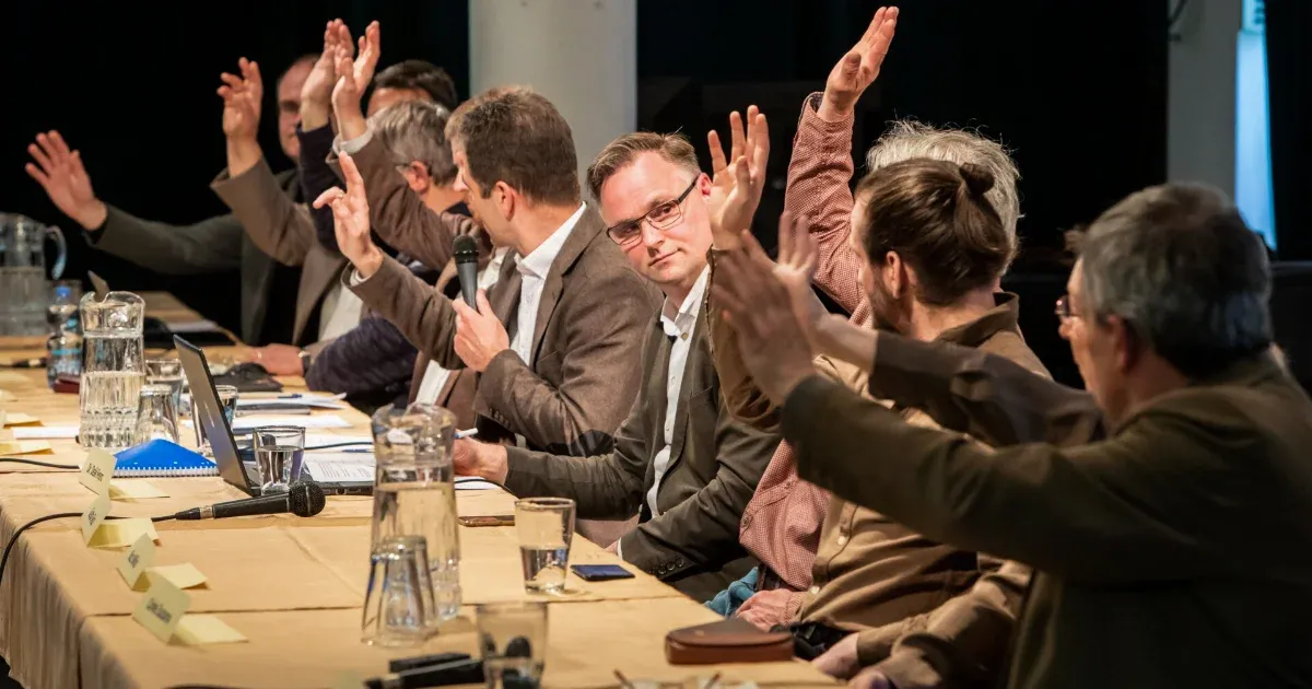 Budakalászi jegyző: Azt a kis jogellenességet mi bevállaljuk, ha már a református lelkész közbenjár érte