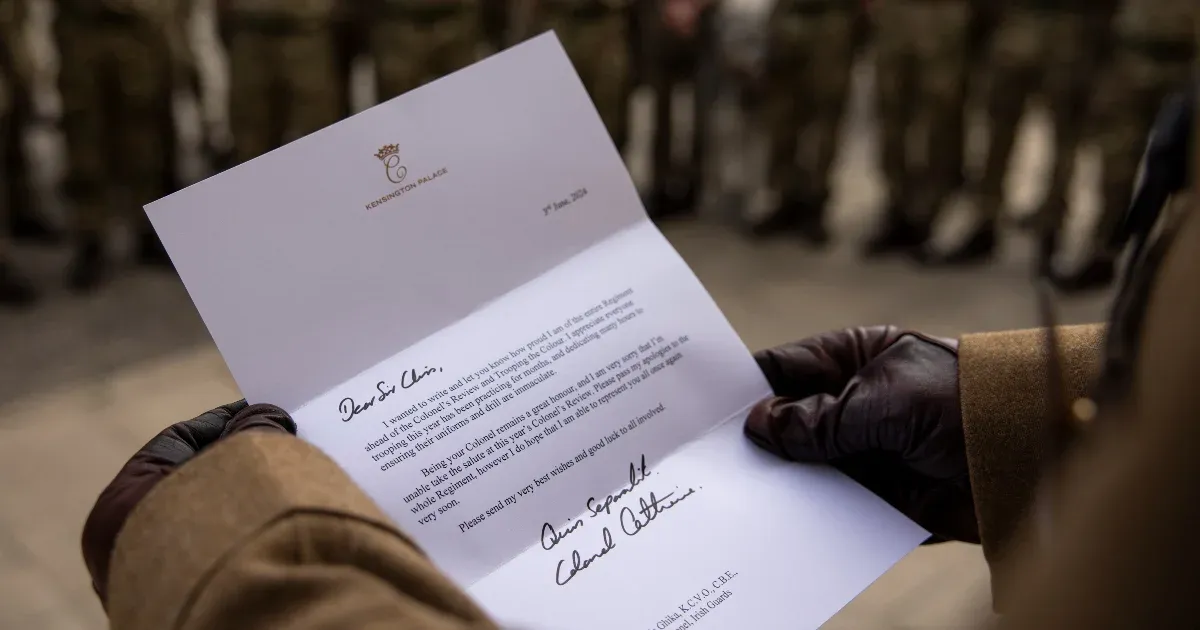 Como coronel honorario de la Guardia Irlandesa, la princesa Catalin se perderá la inspección del coronel de la próxima semana.