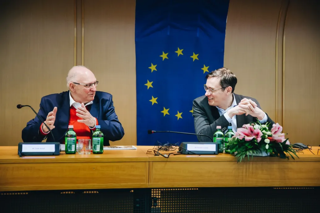 A 13. kerület polgármestere szerint a Margitsziget státuszát helyre kell állítani