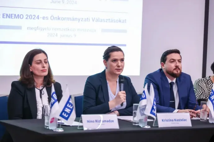 International election observers call Alexandra Szentkirályi's pre-election withdrawal deceptive