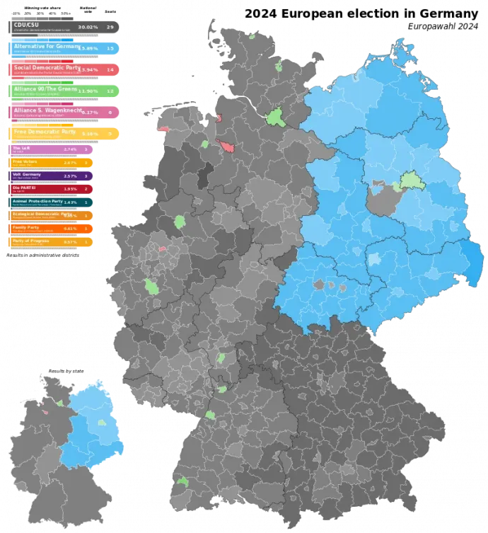 A legtöbb szavazatot kapott párt megyénként. Fekete: CDU/CSU, kék: AfD, zöld: Zöldek, piros: SPD – Kép: Wikimedia Commons
