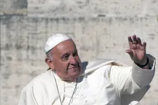 Ferenc pápa megint melegeket sértő megnevezéseket használt, pár héttel azután, hogy bocsánatot kért emiatt a Vatikán