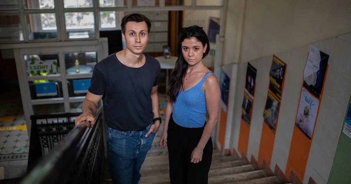 Gyakran éreztük azt, hogy elítélnek minket, csak azért, mert a Nemzeti Színház tagjai vagyunk