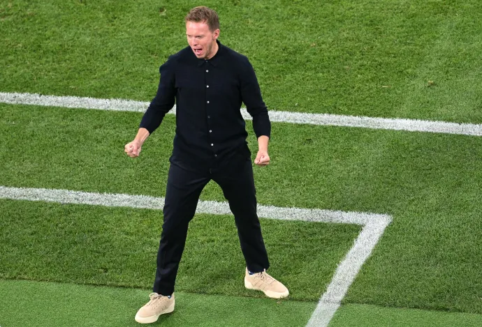 Julian Nagelsmann összerakta a csapatát – Fotó: Thomas Kienzle / AFP